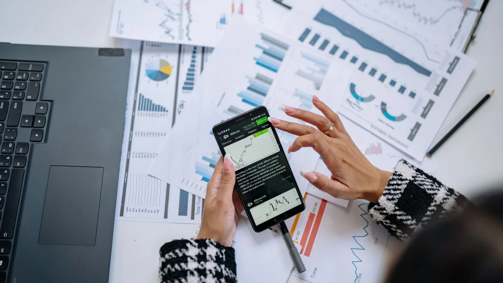 UK Regulator Outlines Pragmatic Strategy for Digital Markets Competition