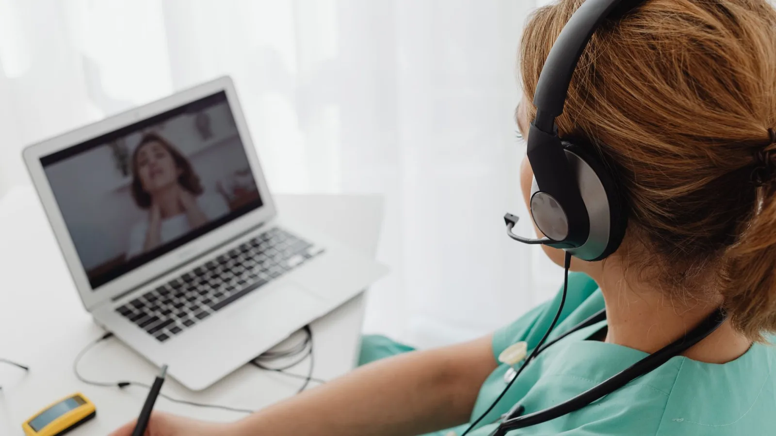 FTC sues Hims & Hers over alleged sharing of health data with advertisers and hidden cancellation process